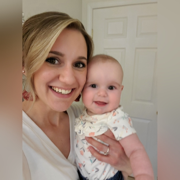 Meet your Posher, Jen - Picture 4 of 4